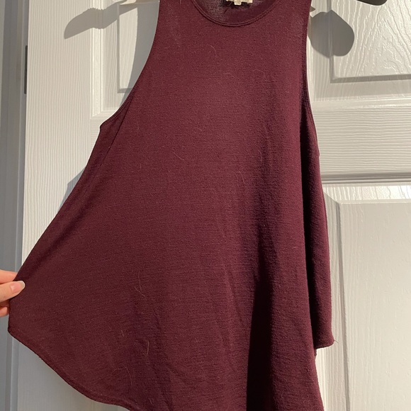 Wilfred Free peplum burgundy tank. - Picture 5 of 5